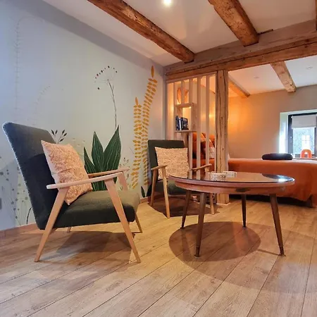 A Desire For Bohemia, Well-being And Massages! Apartment